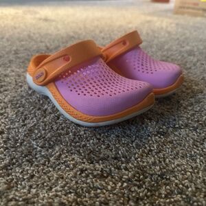 Toddler crocs